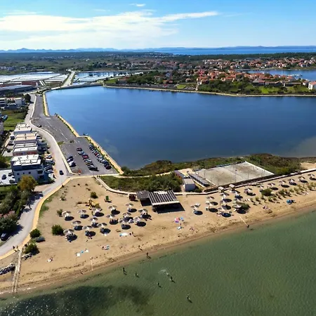 With A Parking Space Ninski Stanovi, Zadar - 14067 宁